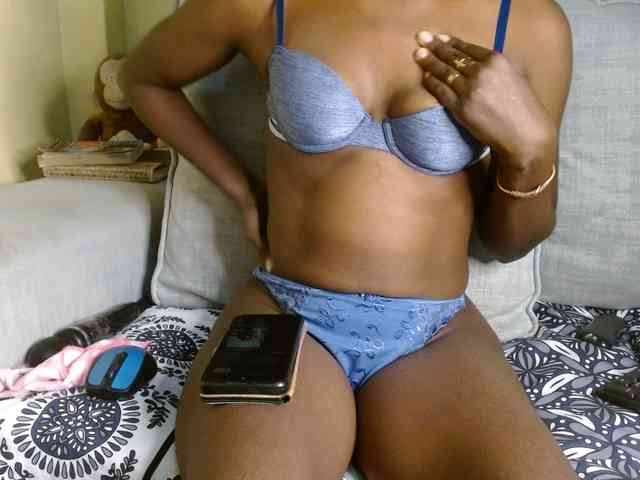 Queen04_ webcam