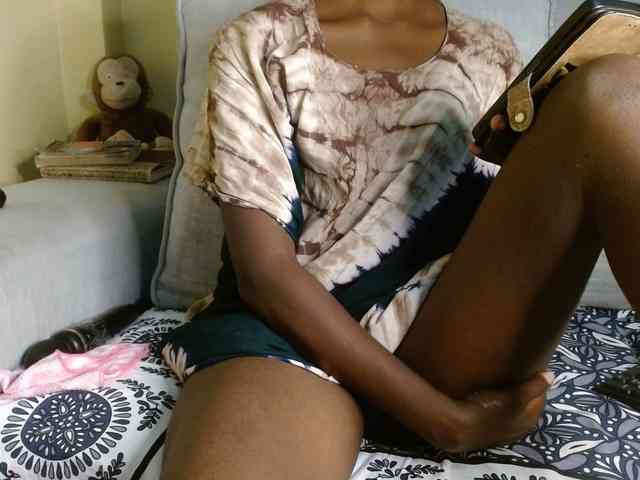 Queen04_ webcam