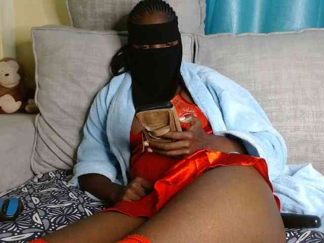 Queen04_ webcam