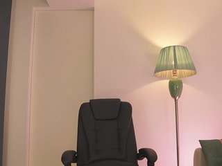 Yvonna Porn Show