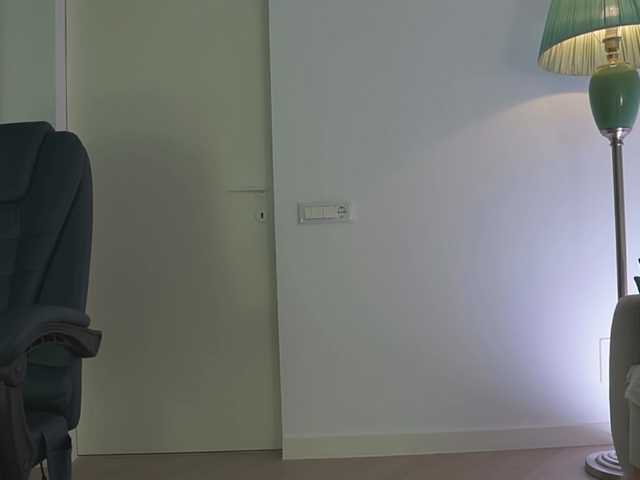 Yvonna Live Cam on BongaCams