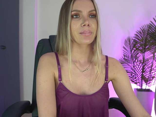 Sex chat gratuit in direct cu Yvonna pe BongaCams