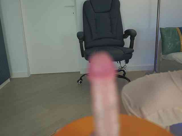 Yvonna webcam