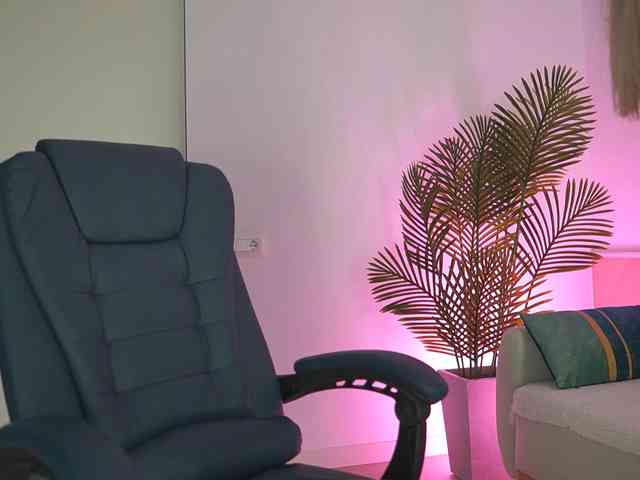 Yvonna webcam