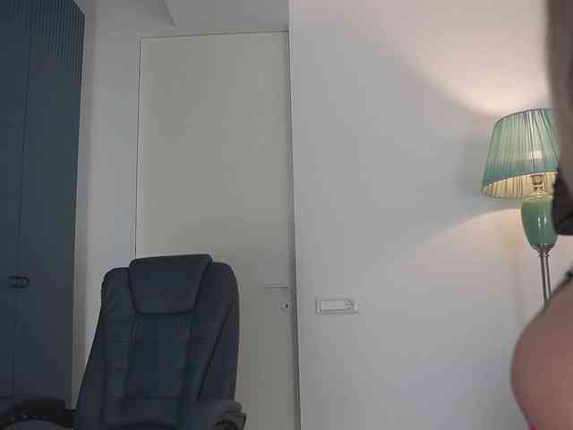 Yvonna webcam