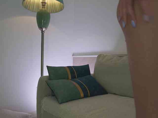 Yvonna webcam
