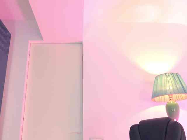 Yvonna webcam
