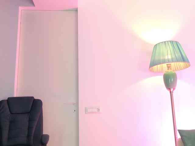 Yvonna webcam
