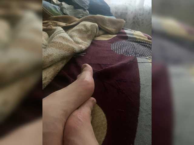 KrystaAhlMagic live webcam show