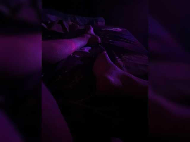 KrystaAhlMagic live cam on BongaCams