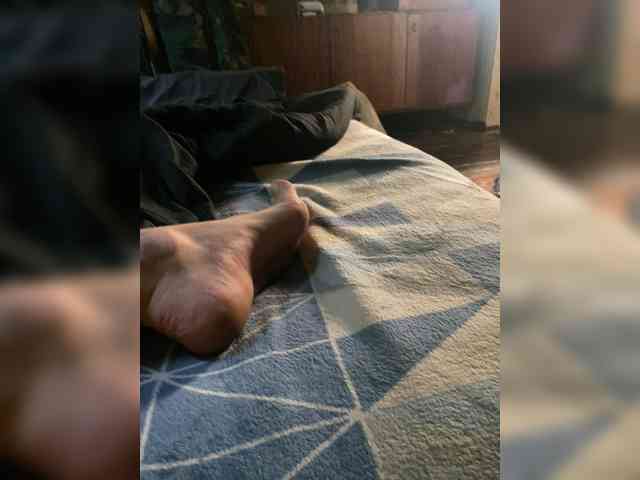 KrystaAhlMagic webcam