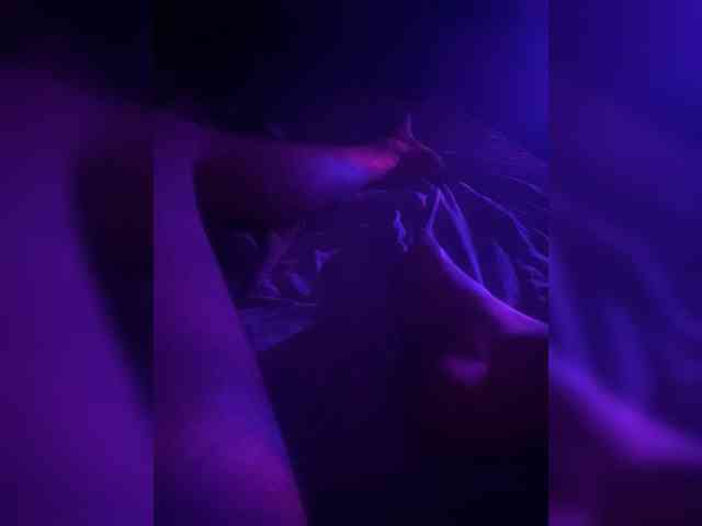 KrystaAhlMagic webcam