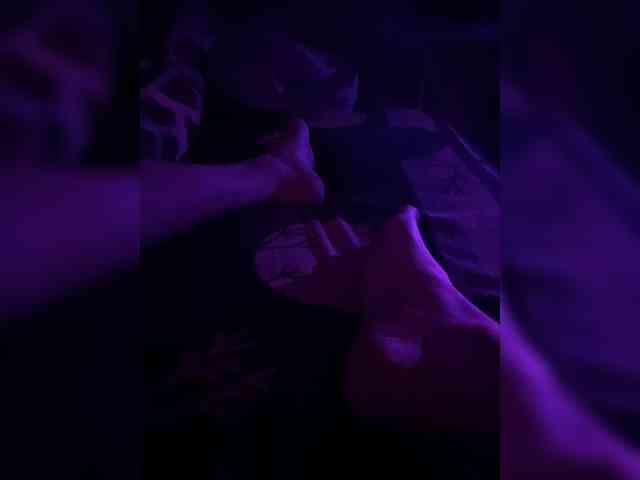 KrystaAhlMagic webcam
