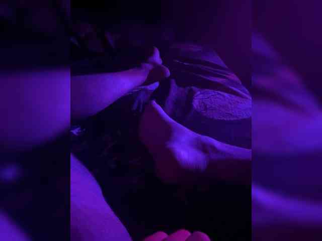KrystaAhlMagic webcam