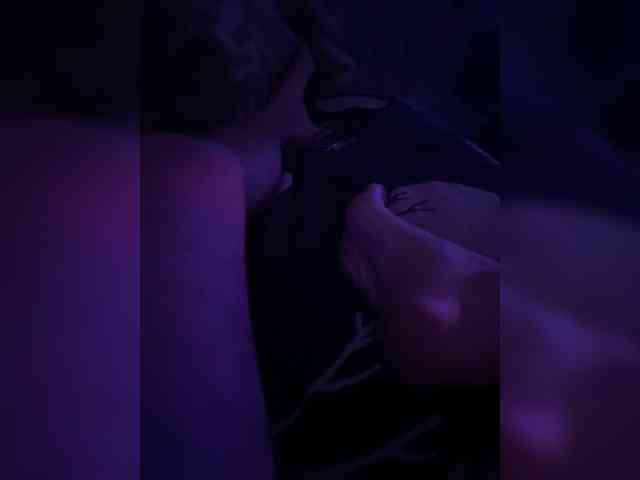 KrystaAhlMagic webcam