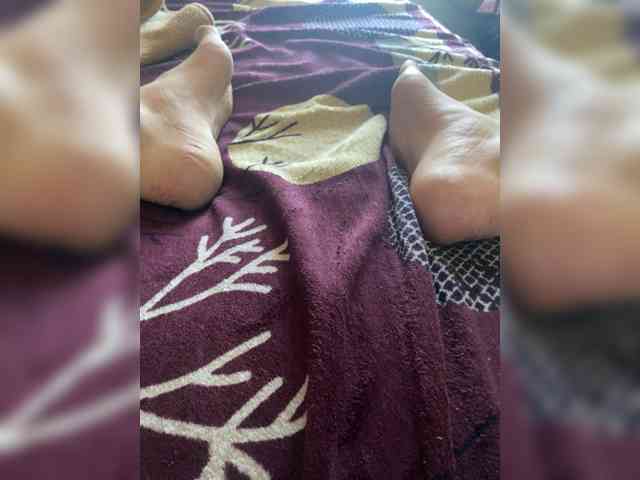 KrystaAhlMagic webcam