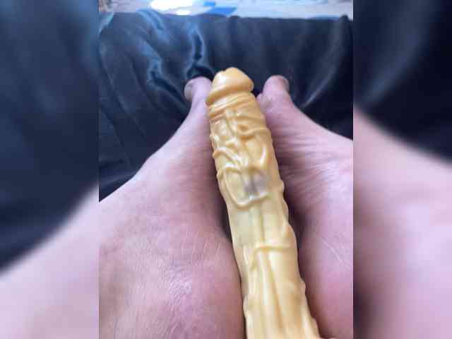 KrystaAhlMagic webcam
