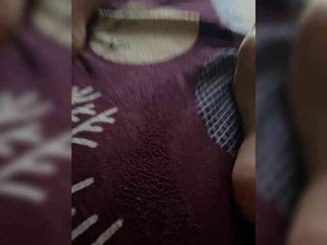 KrystaAhlMagic webcam
