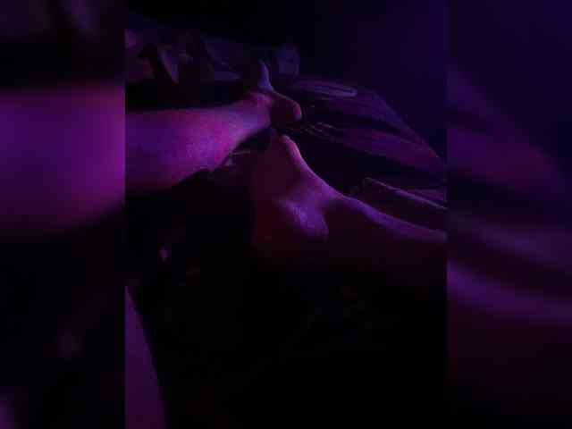 KrystaAhlMagic webcam