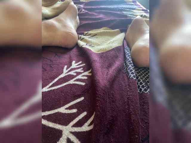 KrystaAhlMagic webcam