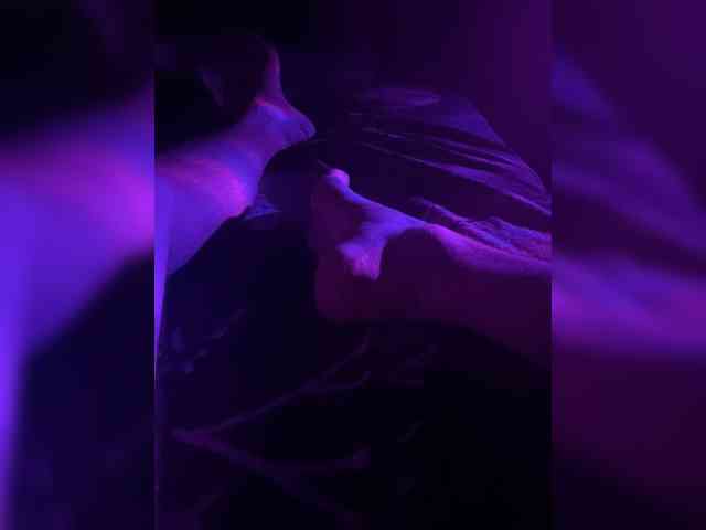 KrystaAhlMagic webcam
