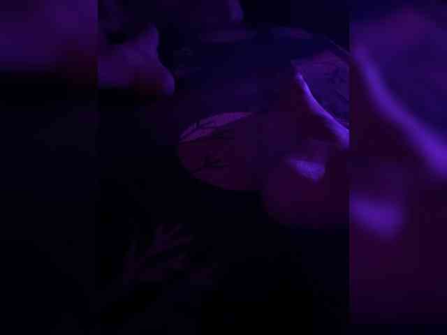 KrystaAhlMagic webcam
