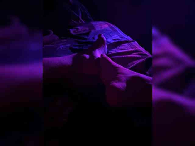 KrystaAhlMagic webcam