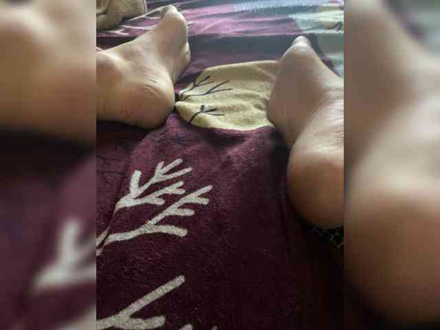 KrystaAhlMagic webcam