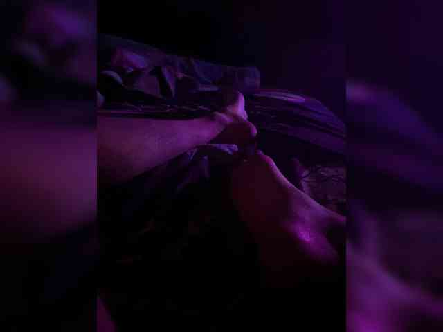 KrystaAhlMagic webcam