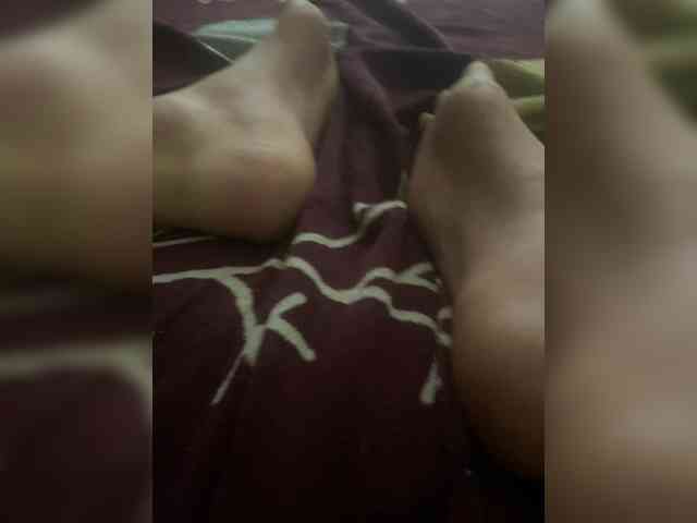 KrystaAhlMagic webcam