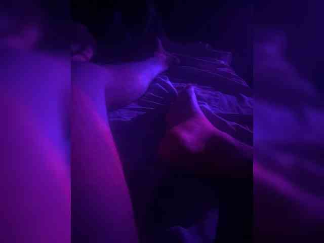 KrystaAhlMagic webcam