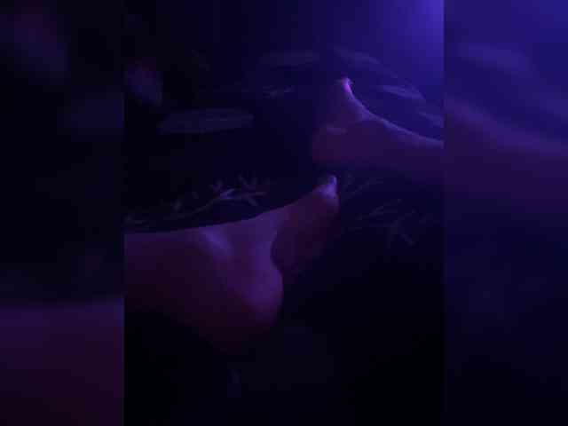 KrystaAhlMagic webcam