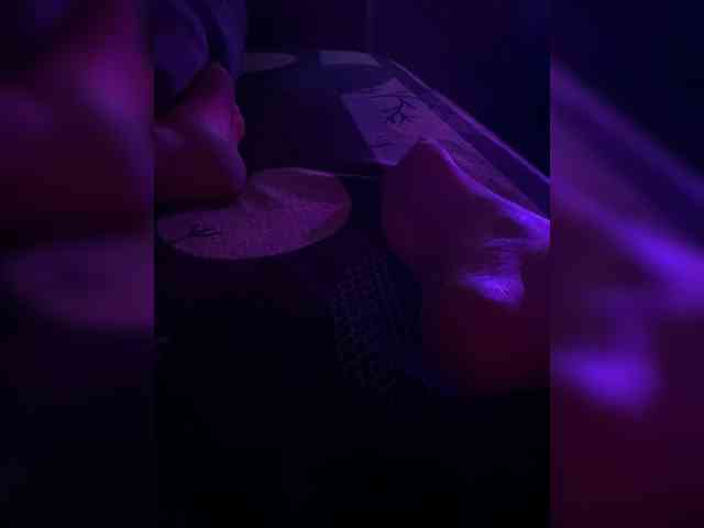 KrystaAhlMagic webcam