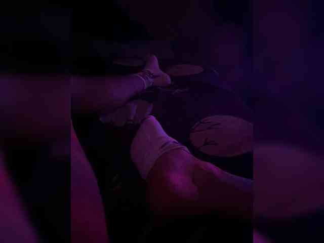 KrystaAhlMagic webcam