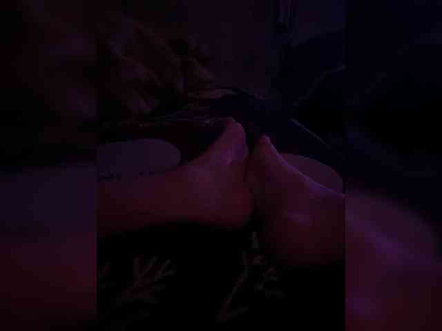 KrystaAhlMagic webcam