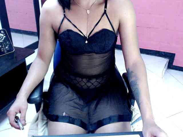 Cock-Beautiful Live Webcam on BongaCams