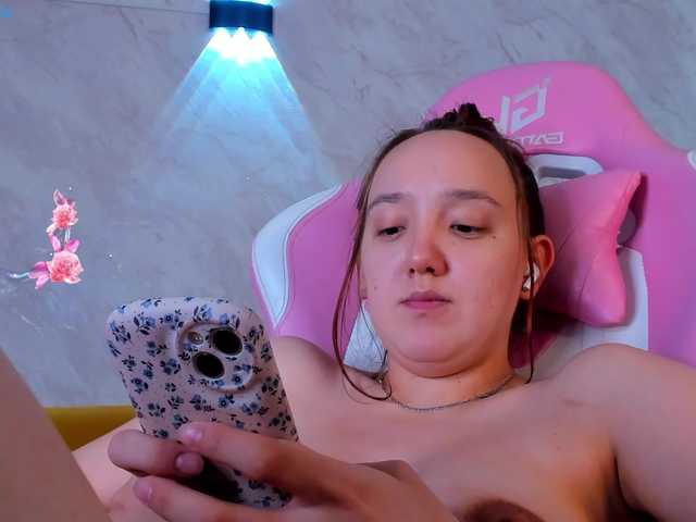 AndreaSvel live cam on BongaCams