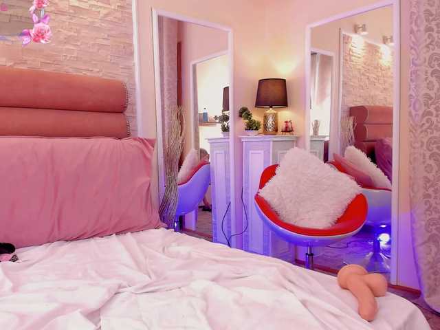ArianaCroft live cam on BongaCams