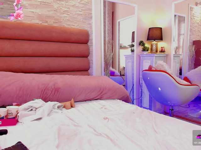 ArianaCroft live cam on BongaCams