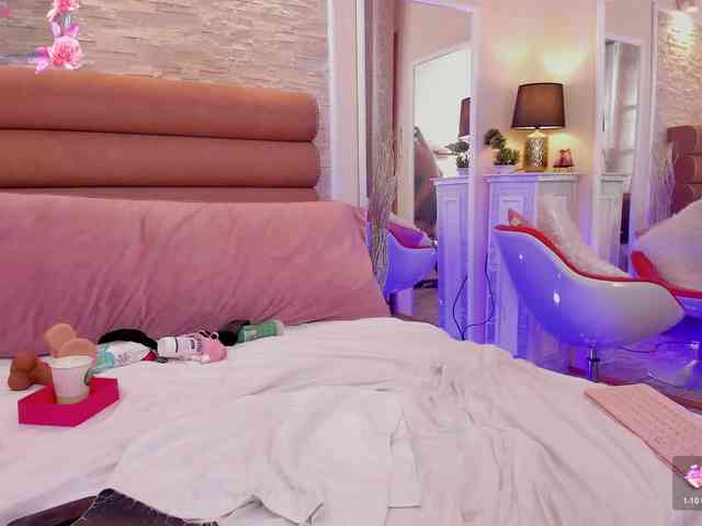 ArianaCroft ArianaCroft