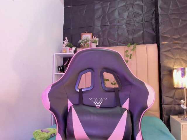 Nathaliazamu live cam on BongaCams