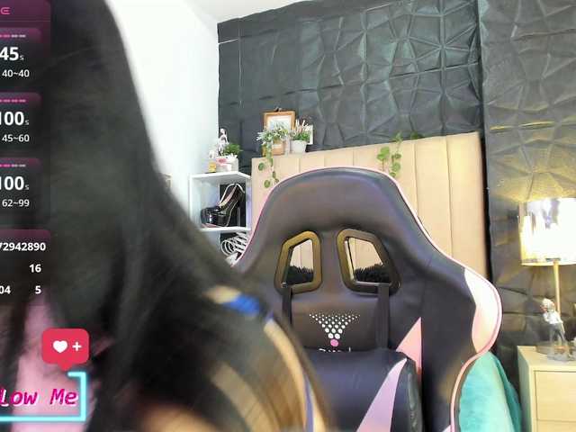 Nathaliazamu live cam on BongaCams