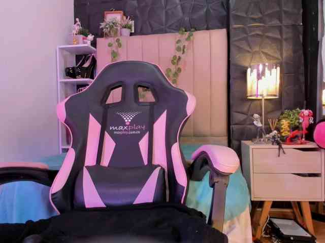 Nathaliazamu webcam