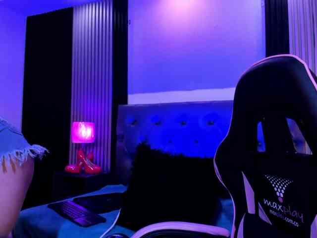Nathaliazamu webcam