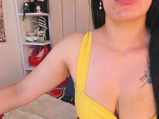Nathaliazamu webcam