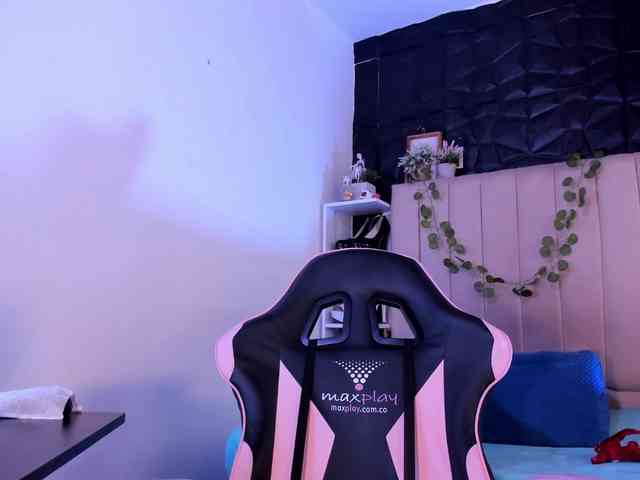Nathaliazamu webcam