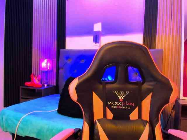 Nathaliazamu webcam