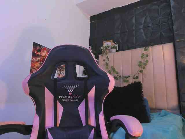 Nathaliazamu webcam
