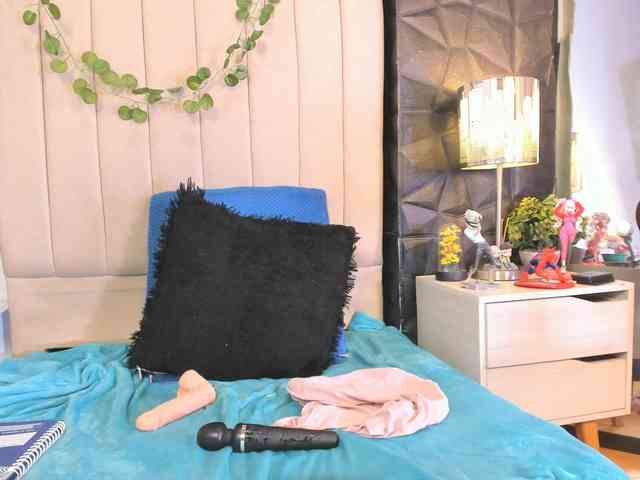 Nathaliazamu webcam