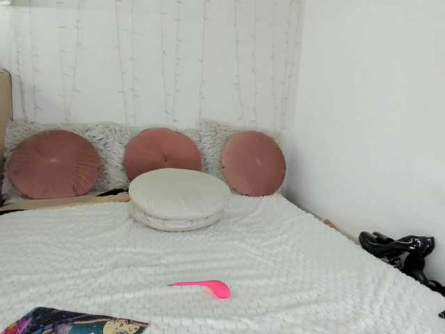 ChristyHearth live cam on BongaCams